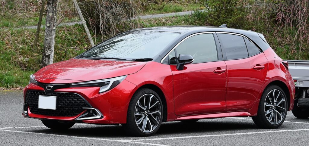 カローラ スポーツの新車価格は2,531,600円から3,438,000円｜G“X”・G・G“Z”と特別仕様車ACTIVE ELEGANCEの全4通り【2026年10月・トヨタ公式】