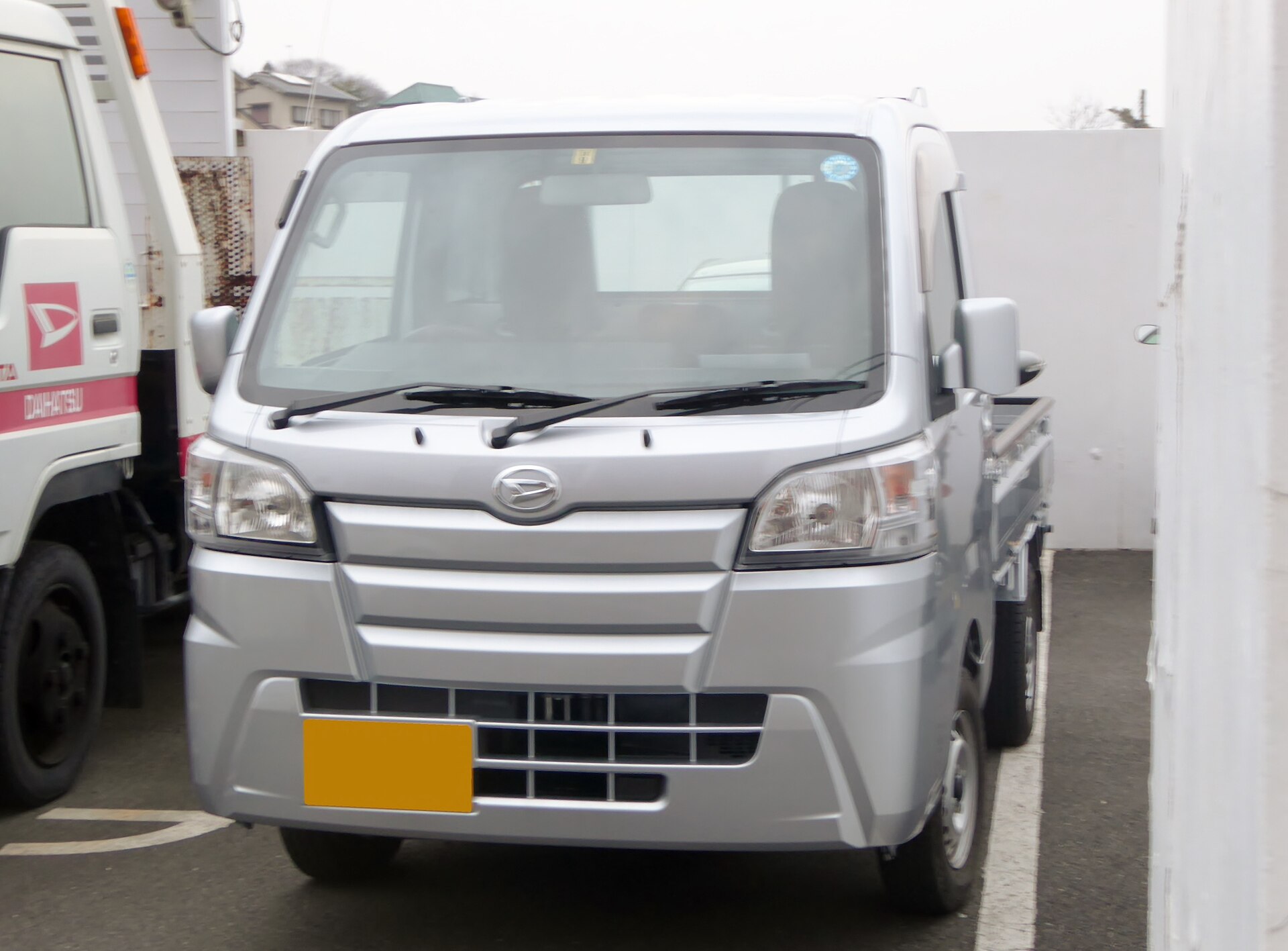 ハイゼット トラックの価格一覧【2026年10月】5MT 109万4,500円〜・CVT 114万9,500円〜｜2WDは5MTが5万5,000円安い