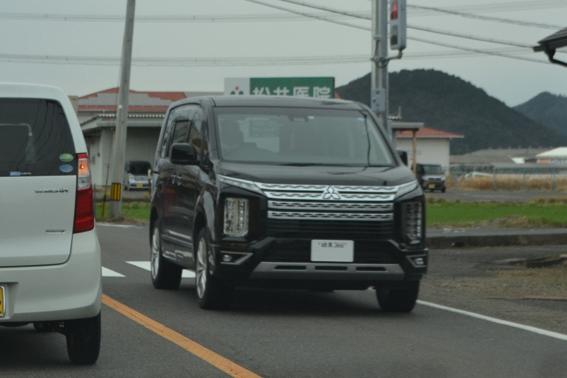 三菱 デリカD:5 ディーゼルモデルの外観