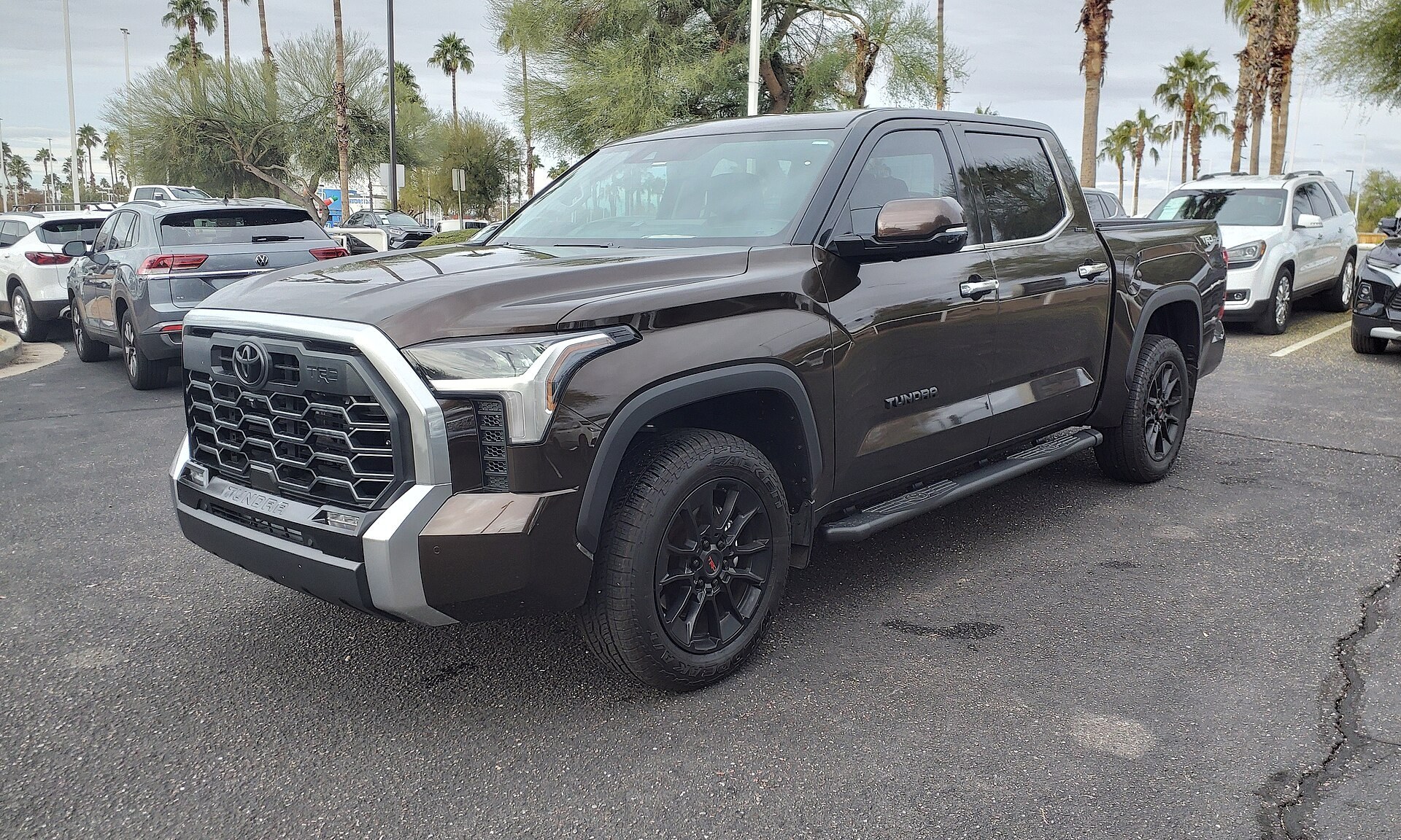 トヨタが米国生産のタンドラ(1,200万円)とハイランダー(860万円)を日本で発売｜ハイランダーは8月1日から全国、タンドラは東京のみ